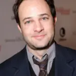Ντάνι Στρονγκ (Danny Strong)