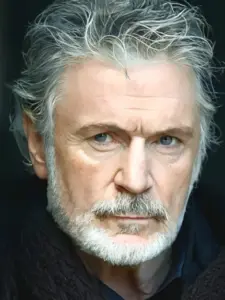 Patrick Bergin