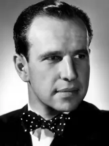 Χιουμ Κρόνιν (Hume Cronyn)