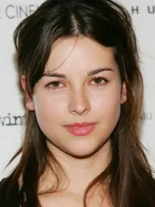 Αμέλια Ουόρνερ (Amelia Warner)