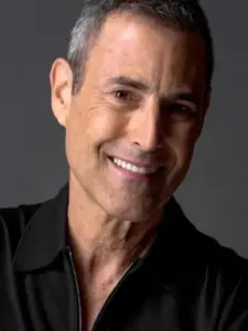 Ούρι Γκέλερ (Uri Geller)