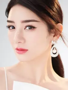 Huang Yi