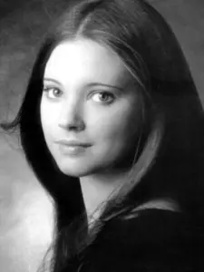 Lynne Frederick