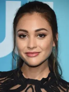 Λίντσεϊ Μόργκαν (Lindsey Morgan)