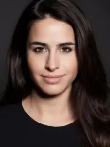 Büşra Pekin