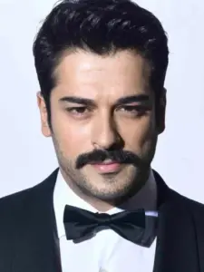 Burak Özçivit