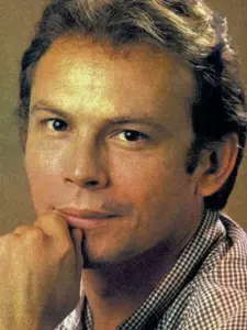 José Wilker
