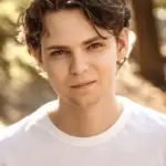 Robbie Kay