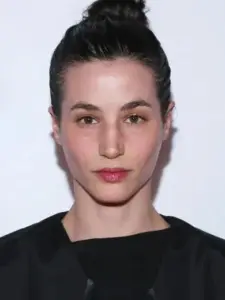 Elisa Lasowski