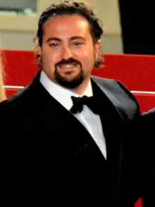 Jonathan Jakubowicz