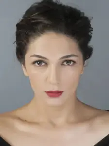 Şebnem Hassanisoughi