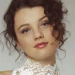 Stefania LaVie Owen