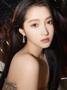 Guan Xiaotong