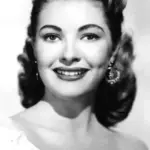Lori Nelson