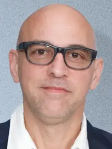 Marcos Siega