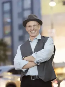 Salvador Litvak
