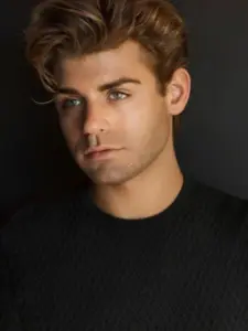 Garrett Clayton