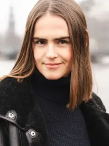 Olivia Lonsdale