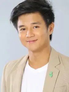 Yves Flores
