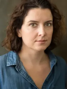 Ashley Lenz