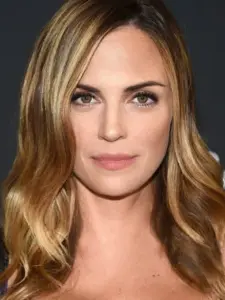Kelly Sullivan