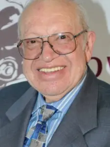 Eduardo Manzano