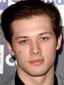 Leo Howard