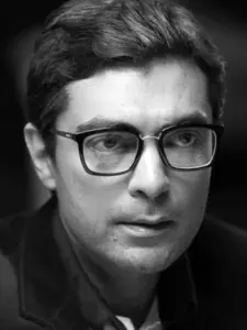 Alyy Khan