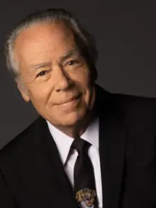 Nigel Olsson