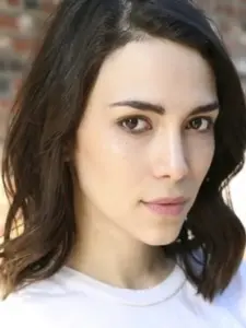 Ella Lentini