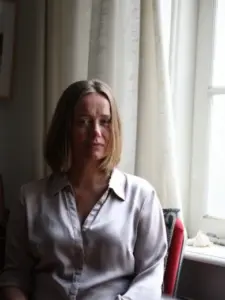 Suzanne Raes