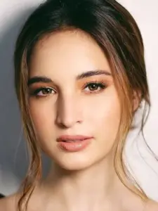 Coleen Garcia-Crawford (Coleen Garcia)