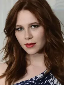Anna McGahan