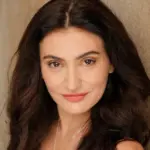 Κασσάνδρα Βογιατζή (Kassandra Voyagis)
