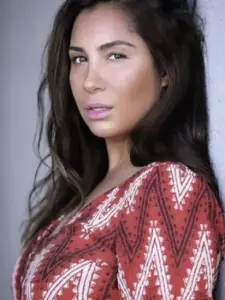 Liana Mendoza