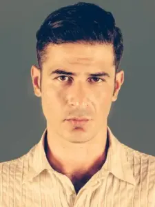 Νικόλας Μακρής (Nikolas Makris)