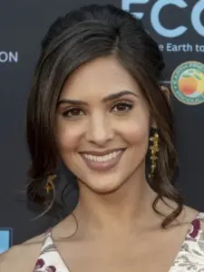 Camila Banus