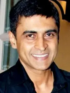 Mohnish Behl