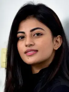 Anandhi