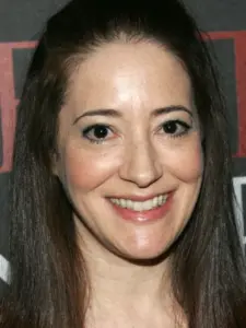 Clea Lewis