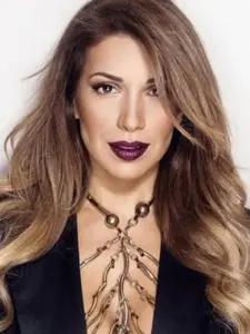 Ελένη Χατζίδου (Eleni Hatzidou)