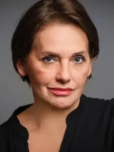 Nur Sürer
