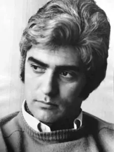 Κώστας Καραγιώργης (Kostas Karagiorgis)