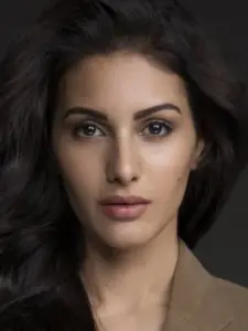 Amyra Dastur