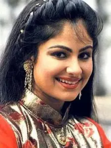 Ayesha Jhulka