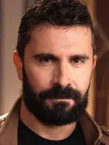 Luis Carazo
