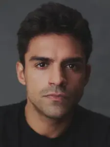 Sean Teale
