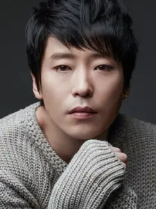 Uhm Ki-joon
