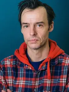 Paul Hilton
