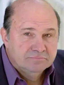 Robert Costanzo
